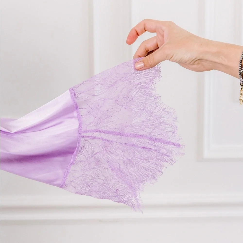 Mentionables Robe - Picture 3 of 11